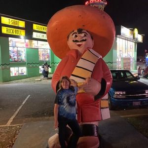 Meet your Posher, Denise